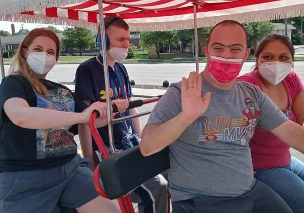 A group of Life Unlimited community friends enjoying day of Golf.